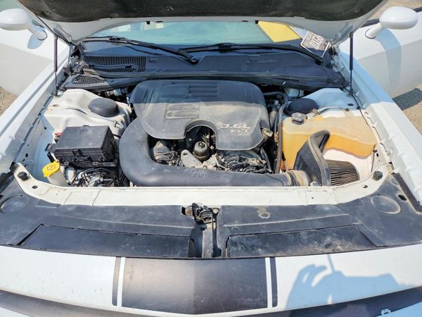 2016 DODGE CHALLENGER SXT