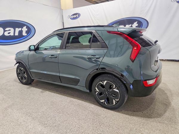 2024 KIA NIRO Wind