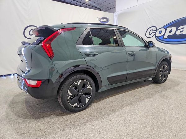 2024 KIA NIRO Wind