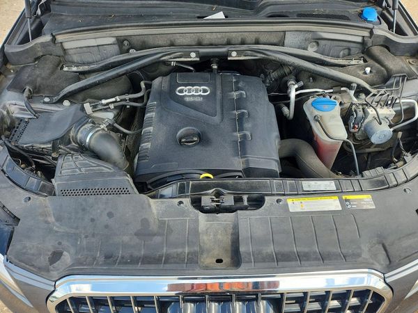 2016 AUDI Q5 quattro Premium Plus