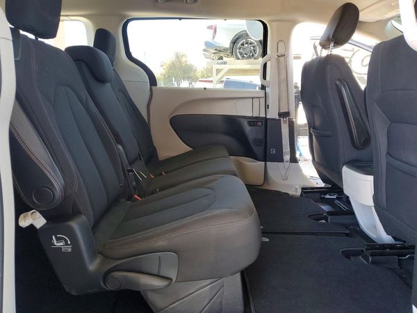 2018 CHRYSLER PACIFICA Touring Plus — PSRS