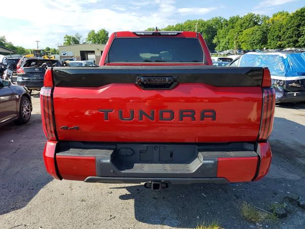 2024 TOYOTA TUNDRA Others