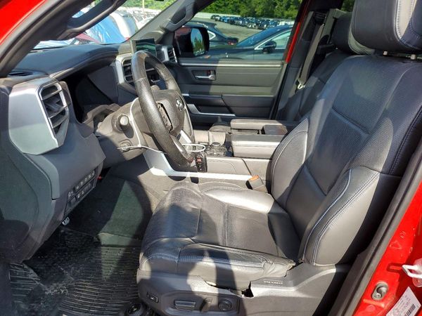 2024 TOYOTA TUNDRA Others