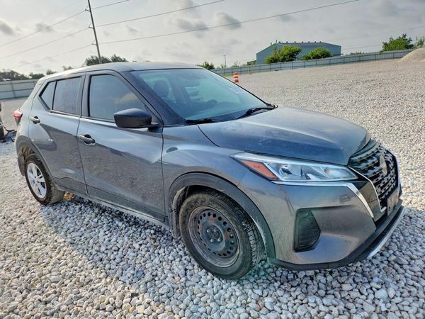 2022 NISSAN KICKS S