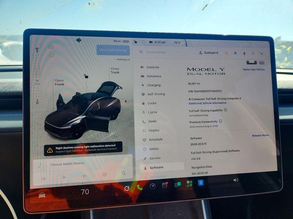 2026 TESLA MODEL Y
