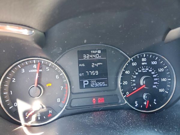 2016 KIA FORTE