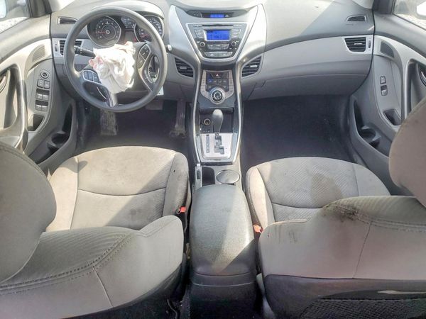 2013 HYUNDAI ELANTRA