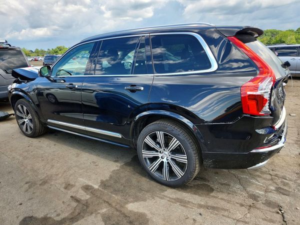 2022 VOLVO XC90 Inscription