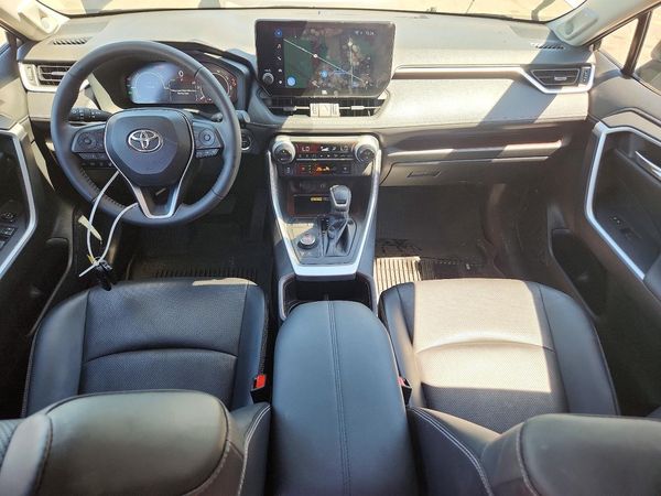 2023 TOYOTA RAV4 Limited