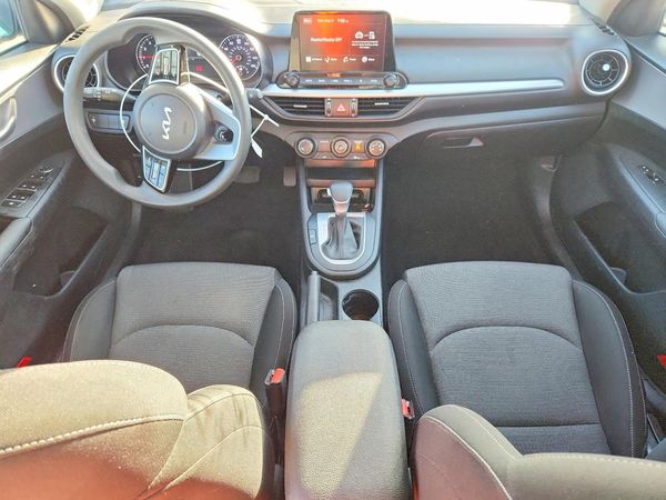 2022 KIA FORTE FE, LXS