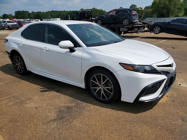 2023 TOYOTA CAMRY