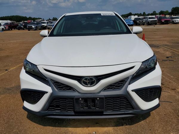 2023 TOYOTA CAMRY