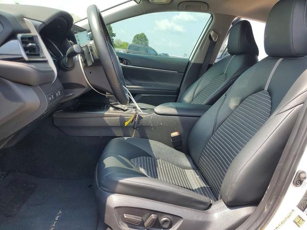 2023 TOYOTA CAMRY