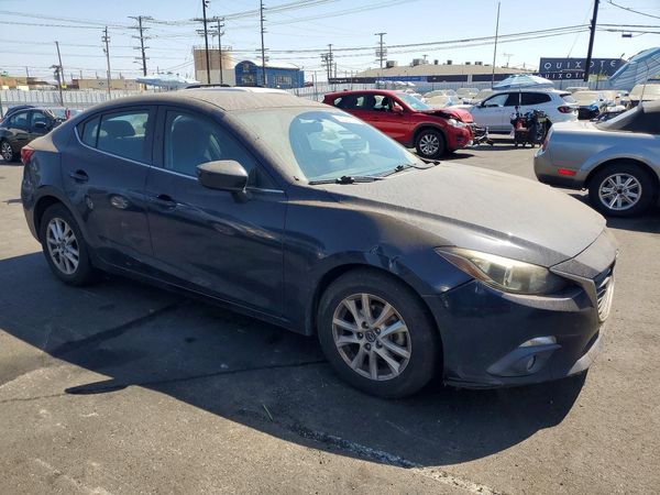 2015 MAZDA 3 Touring/GS
