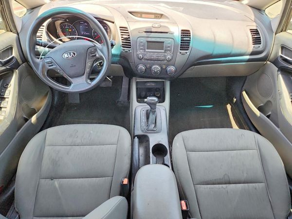 2015 KIA FORTE GL(Middle-low grade)