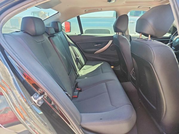 2015 BMW 320 320i