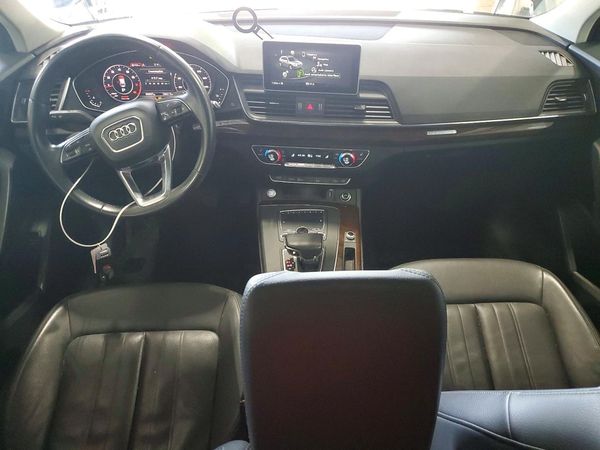 2019 AUDI Q5 quattro Premium Plus