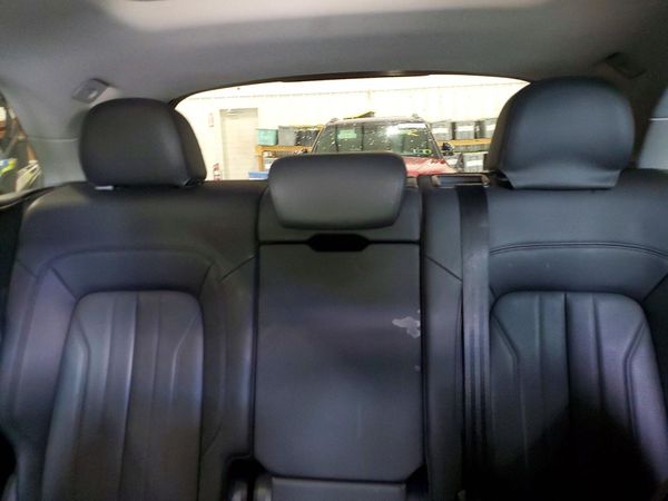2019 AUDI Q5 quattro Premium Plus