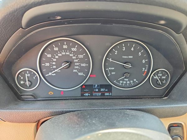 2016 BMW 320 SA