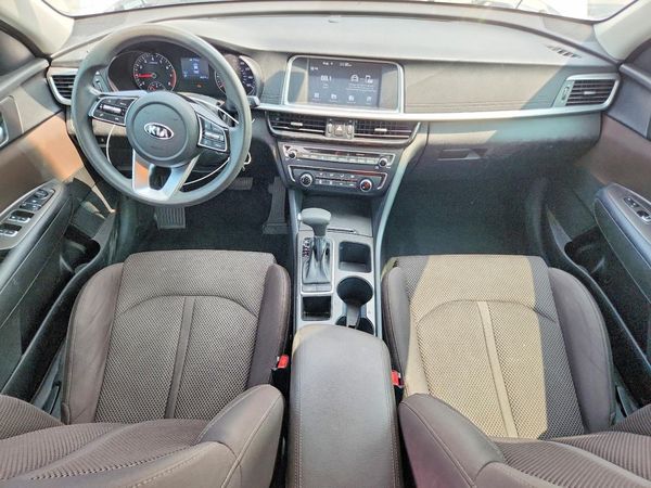 2019 KIA OPTIMA LX, S