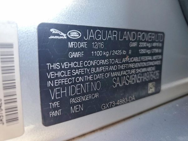 2017 JAGUAR XE