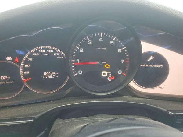 2018 PORSCHE PANAMERA