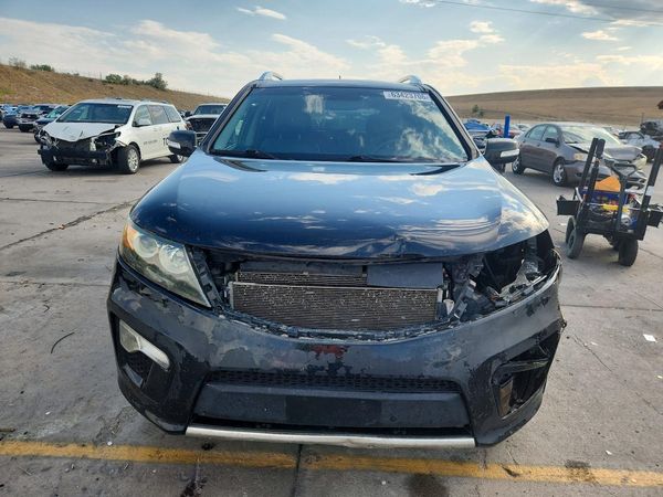 2013 KIA SORENTO SX