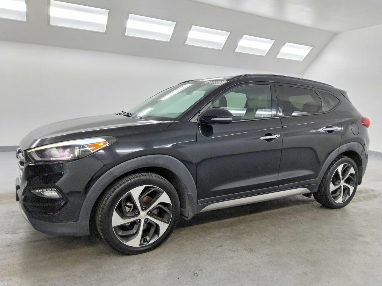 2017 HYUNDAI TUCSON