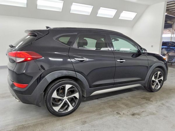 2017 HYUNDAI TUCSON