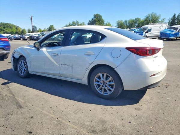 2015 MAZDA 3 Touring/GS