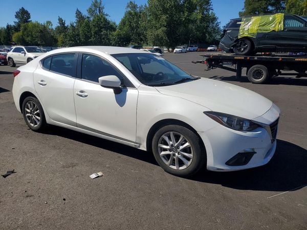 2015 MAZDA 3 Touring/GS
