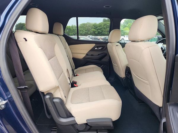 2022 CHEVROLET TRAVERSE LS — PSRS