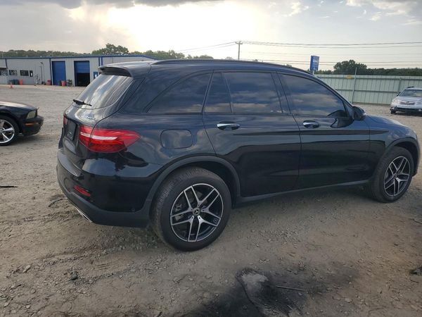 2019 MERCEDES-BENZ GLC