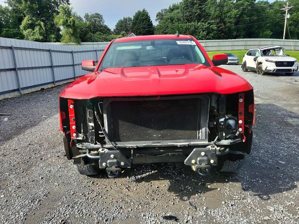 2017 CHEVROLET SILVERADO LT