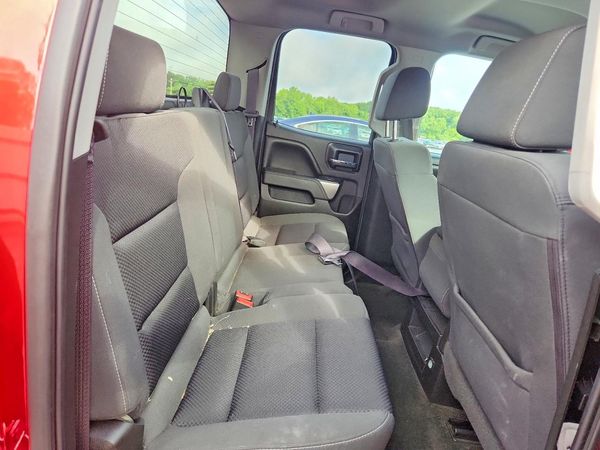 2017 CHEVROLET SILVERADO LT