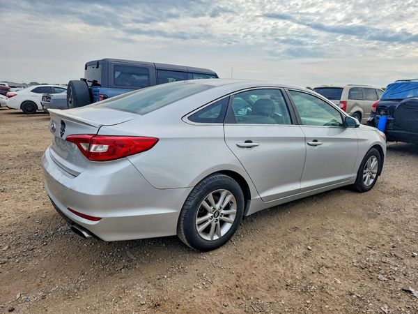 2017 HYUNDAI SONATA SE, Eco
