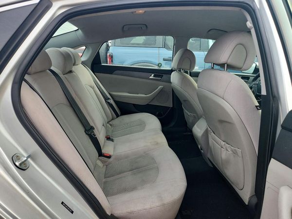 2017 HYUNDAI SONATA SE, Eco