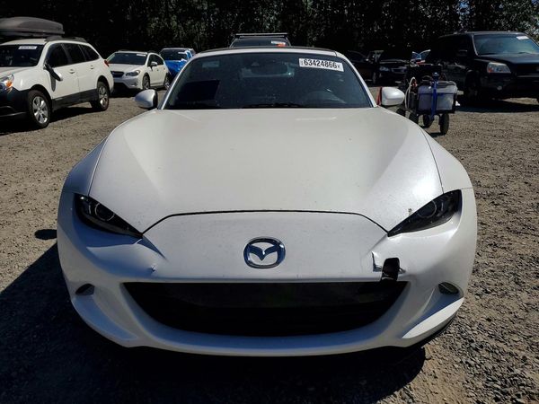 2019 MAZDA MX-5 MIATA Grand Touring (Hard Top)