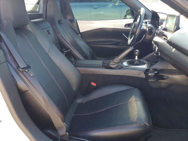 2019 MAZDA MX-5 MIATA Grand Touring (Hard Top)