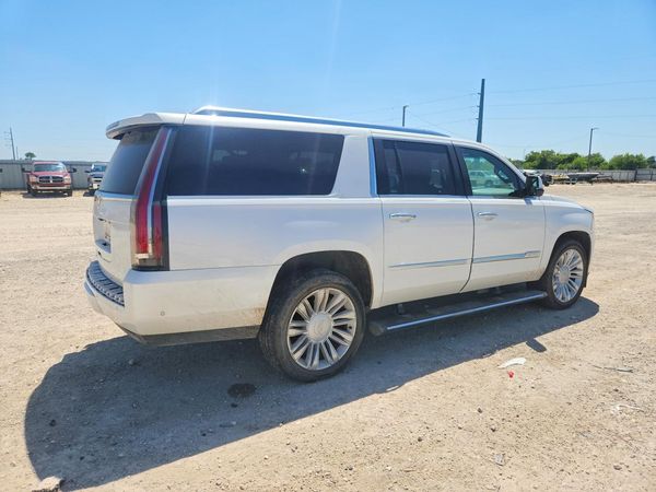 2018 CADILLAC ESCALADE ESV Platinum