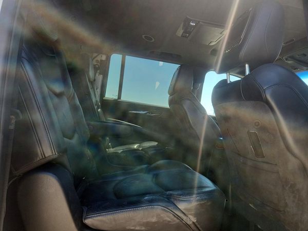 2018 CADILLAC ESCALADE ESV Platinum