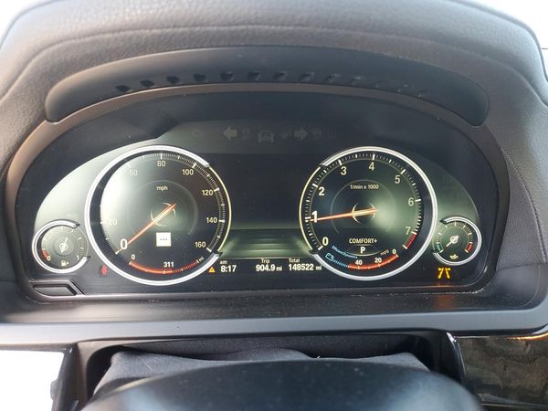2015 BMW 740