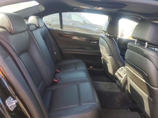 2015 BMW 740