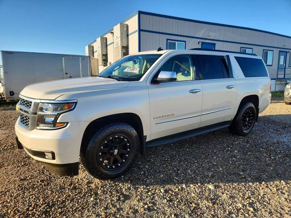 2015 CHEVROLET SUBURBAN — DSFA — Front 3/4