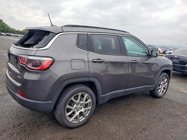2022 JEEP COMPASS