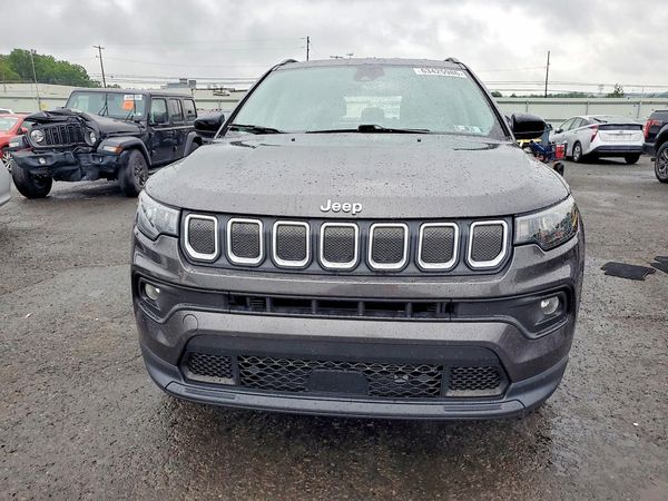 2022 JEEP COMPASS