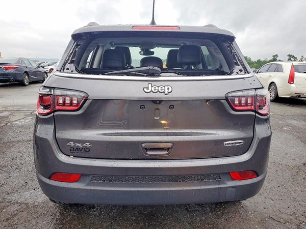 2022 JEEP COMPASS