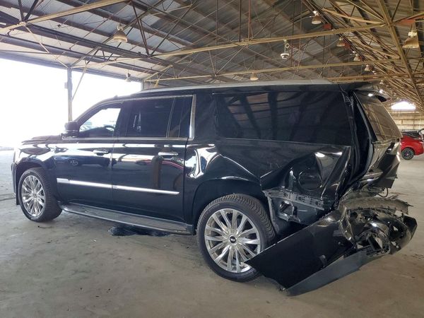 2018 CADILLAC ESCALADE