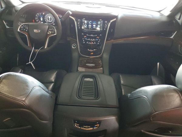 2018 CADILLAC ESCALADE