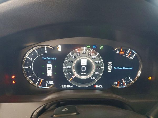 2018 CADILLAC ESCALADE
